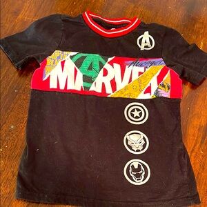 Marvel Black and Red Superhero Emblem T-Shirt